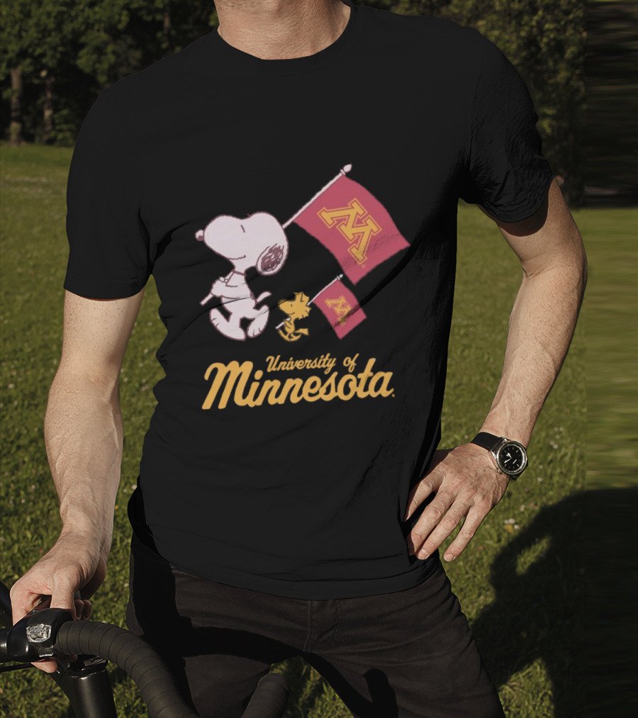 Snoopy And Woodstock University Of Minnesota Flags T-Shirt