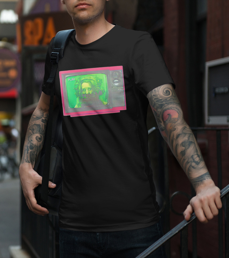Play Saw Bear Trap Retro TV Horror T-Shirt