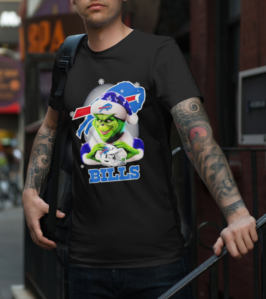 Grinch Love Buffalo Bills Christmas Santa Hat Snowflakes T-Shirt