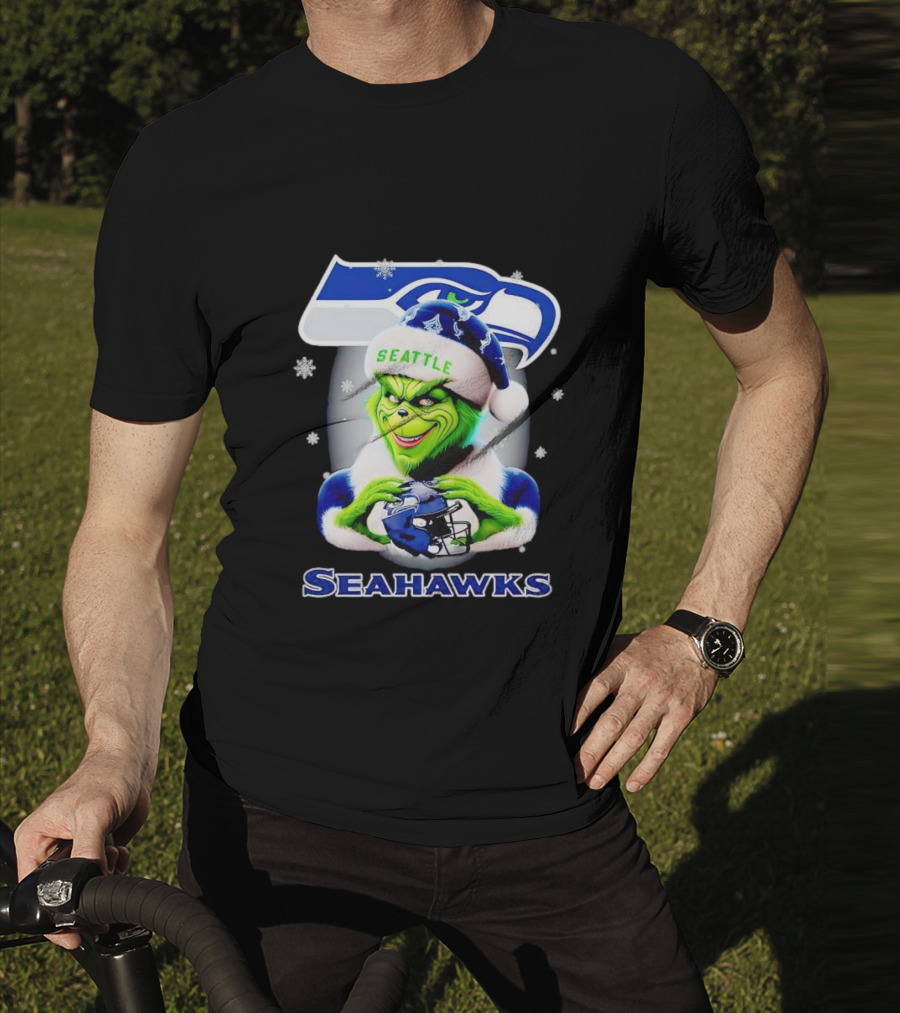 Seattle Seahawks Christmas Grinch Holding Football Helmet T-Shirt