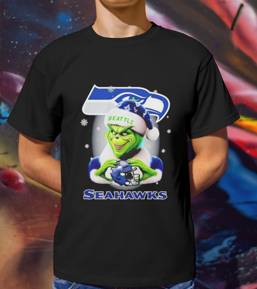 Seattle Seahawks Christmas Grinch Holding Football Helmet T-Shirt