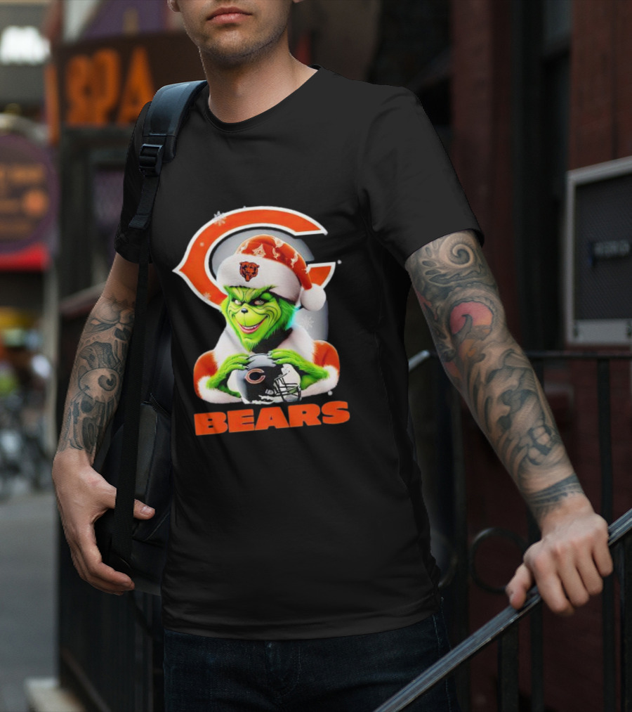 Grinch Chicago Bears Christmas Football Fan T-Shirt