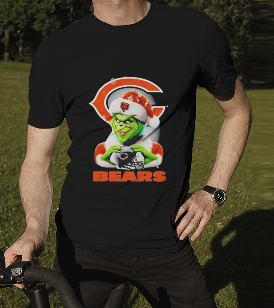 Grinch Chicago Bears Christmas Football Fan T-Shirt
