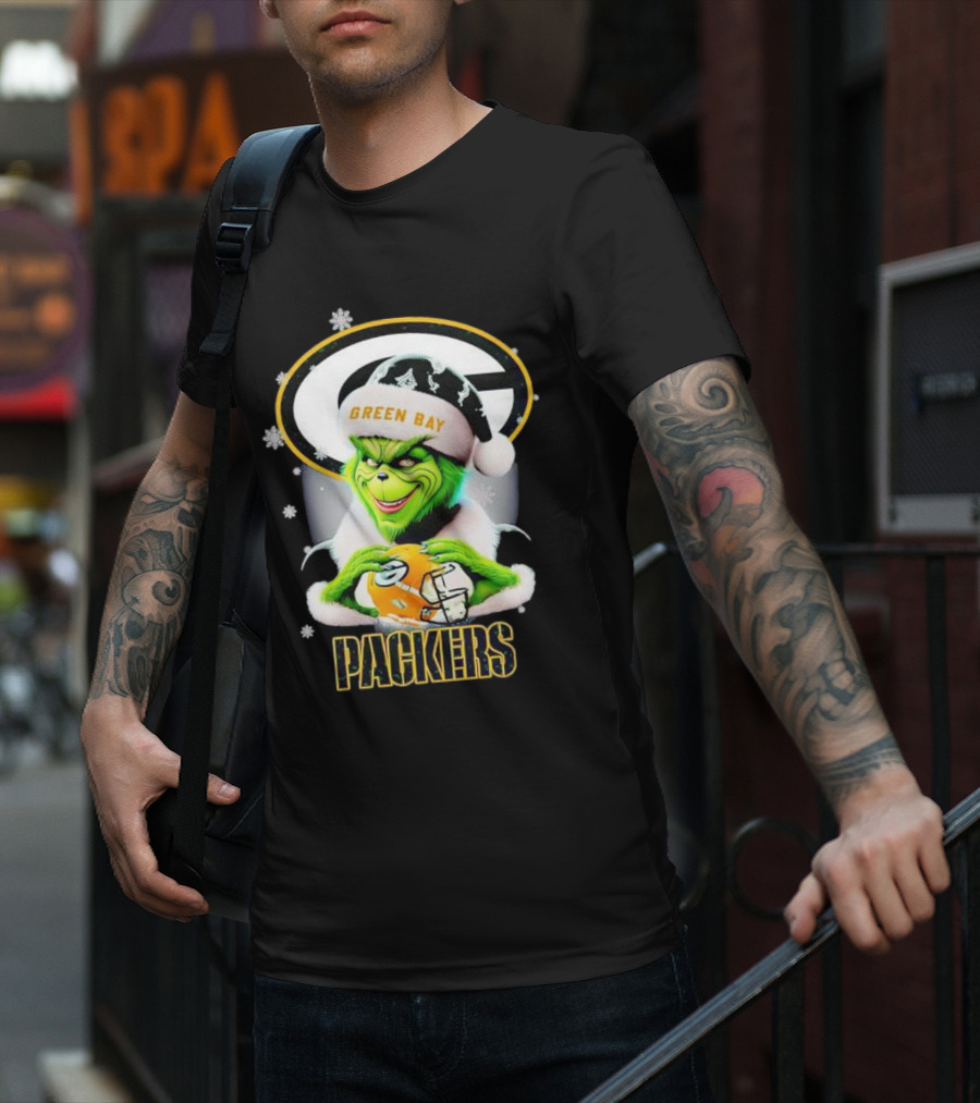 Green Bay Packers Grinch Christmas Fan Art Snowflakes Helmet T-Shirt