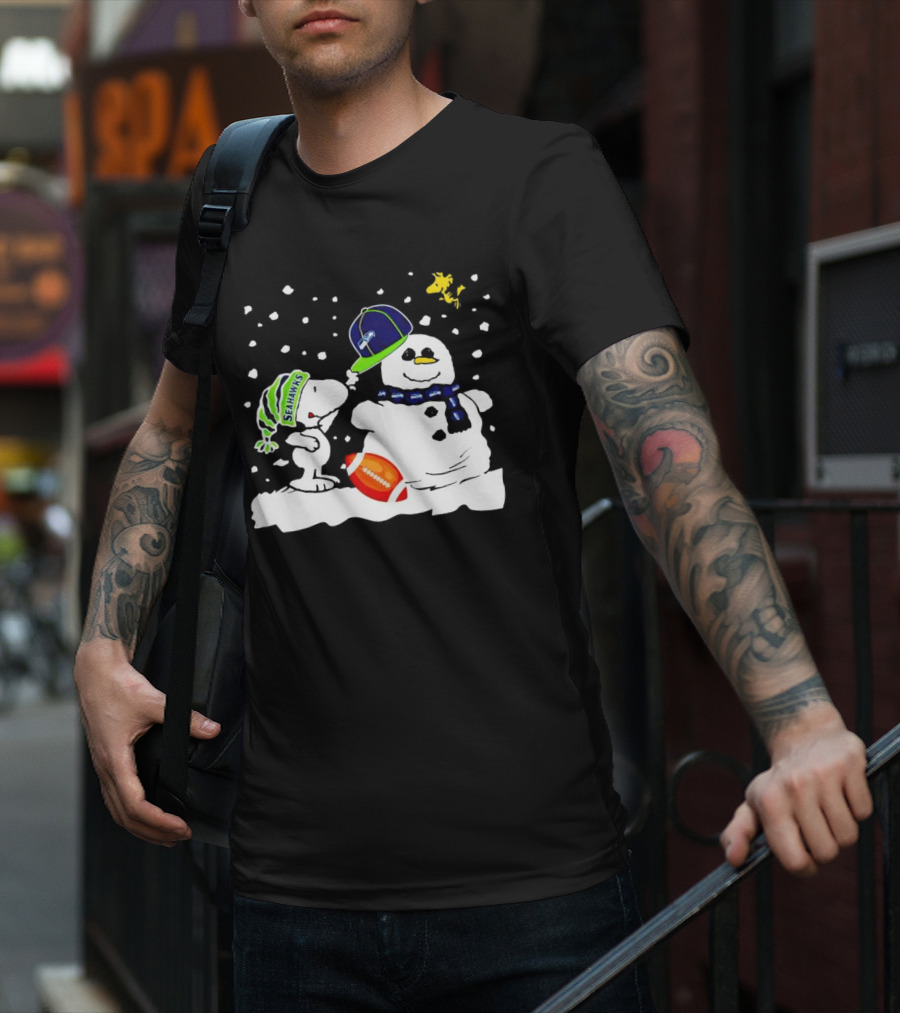 Seattle Seahawks Snoopy Snowman Hat Winter Football Scene T-Shirt