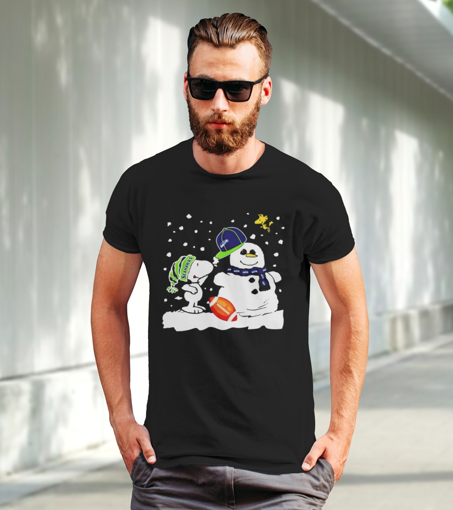 Seattle Seahawks Snoopy Snowman Hat Winter Football Scene T-Shirt