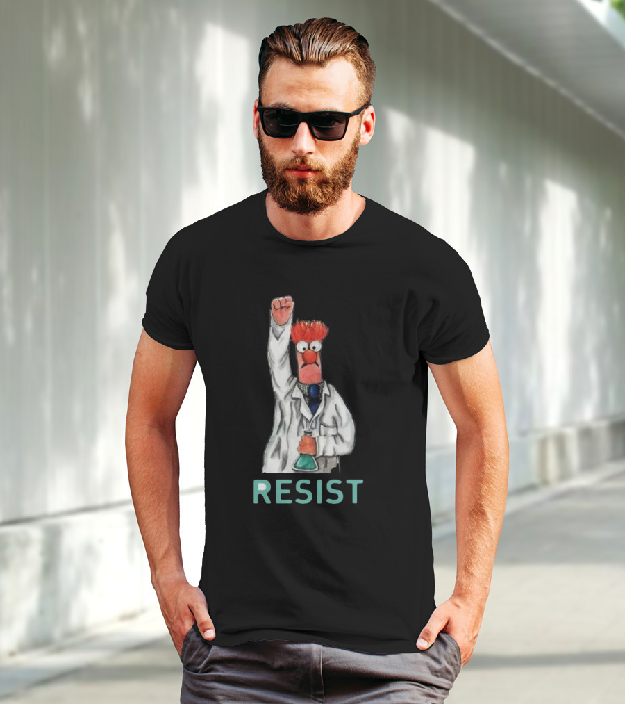Beaker Fist Raised Resist Muppet Lab Coat Protest T-Shirt
