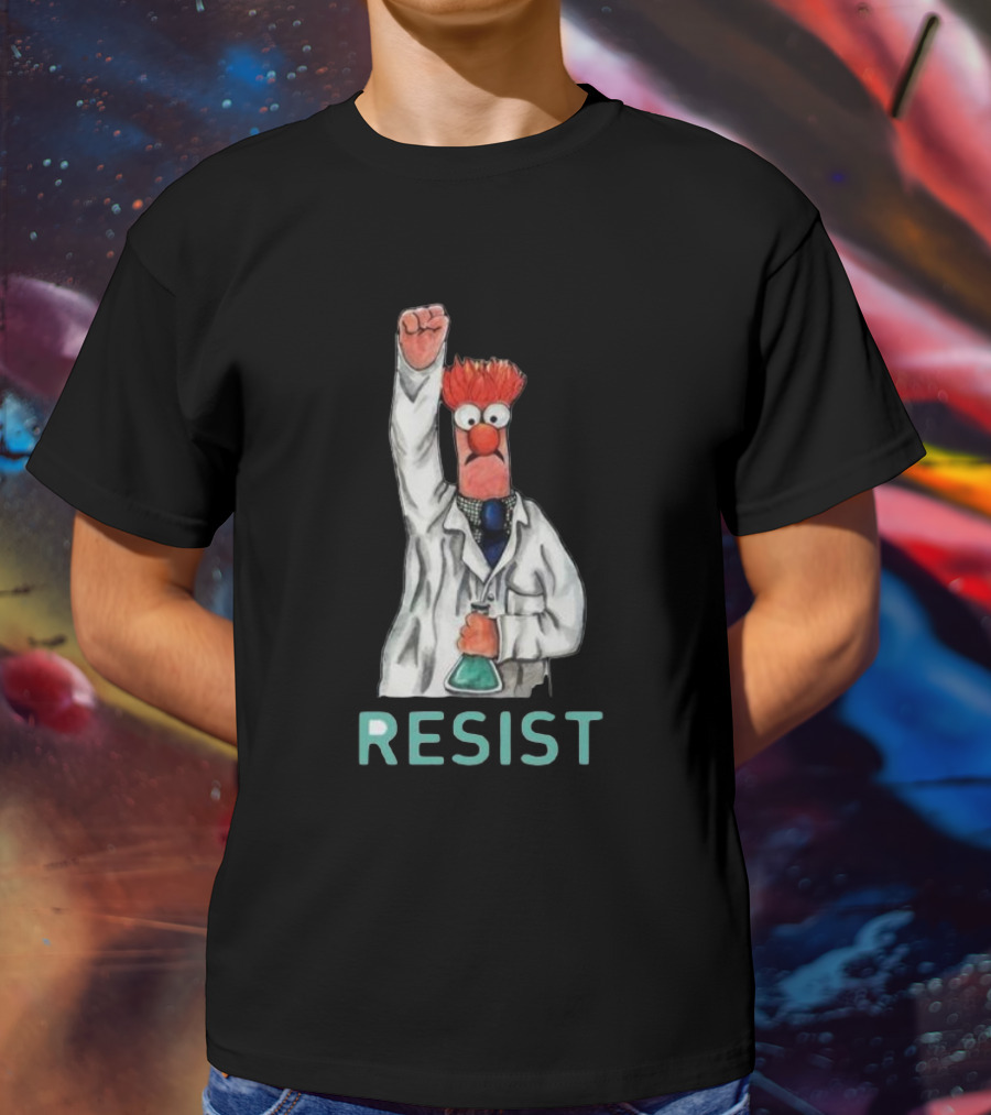 Beaker Fist Raised Resist Muppet Lab Coat Protest T-Shirt