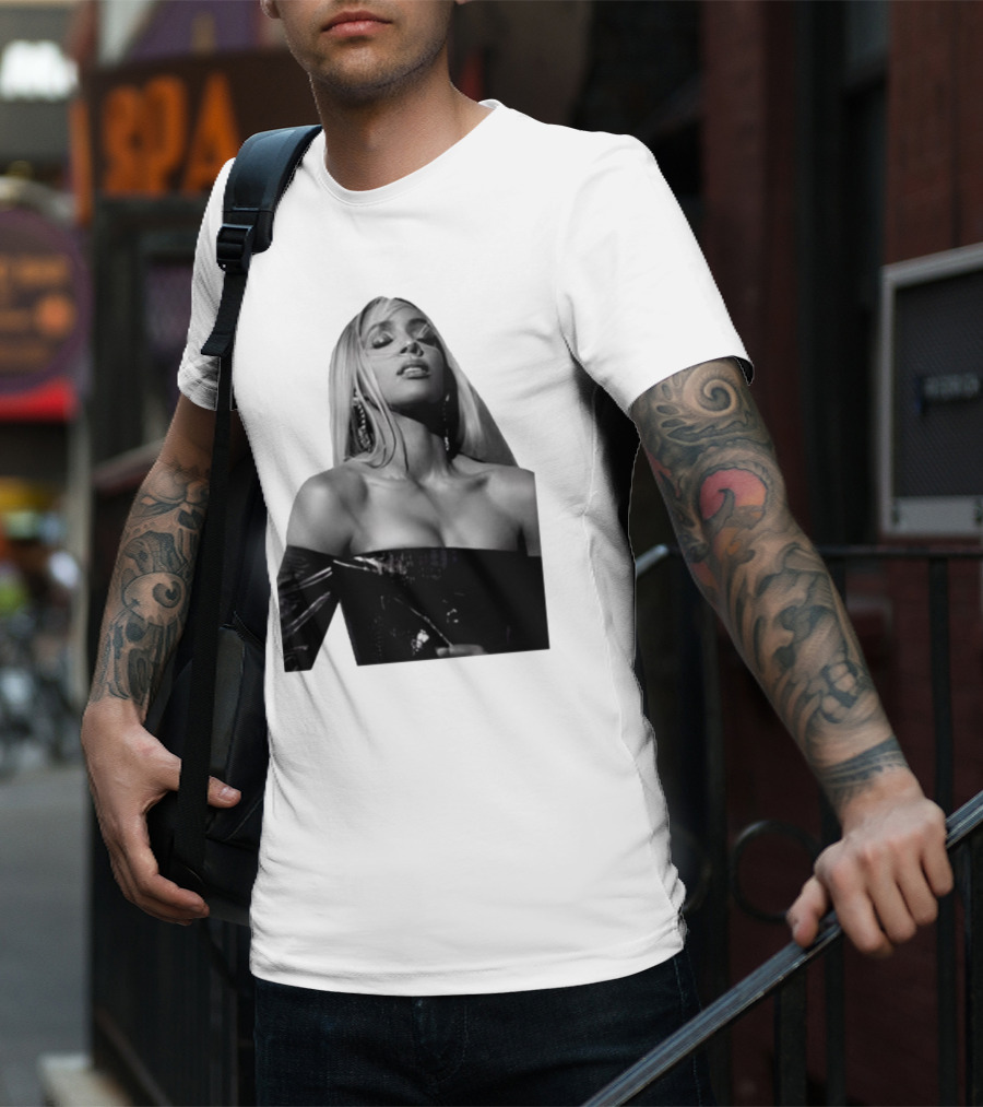 Kelly Rowland Krew Iconic Black And White Fashion Pose T-Shirt