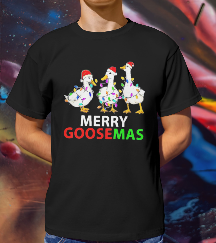 Merry Goosemas Santa Hat Geese Wrapped In Christmas Lights T-Shirt