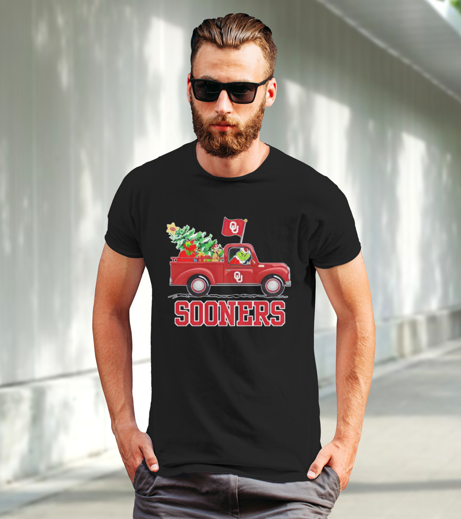 Grinch Driving Red Truck With Christmas Tree Oklahoma Sooners T-Shirt