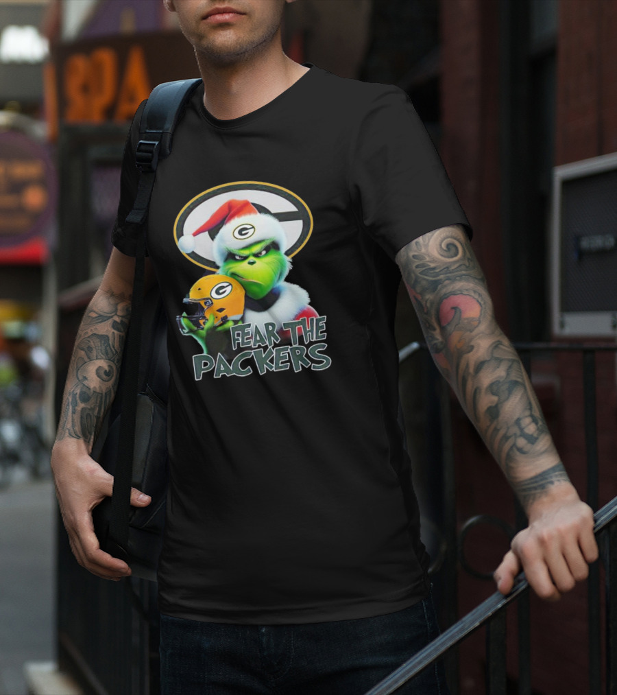 Grinch Fear The Green Bay Packers Christmas G Helmet T-Shirt