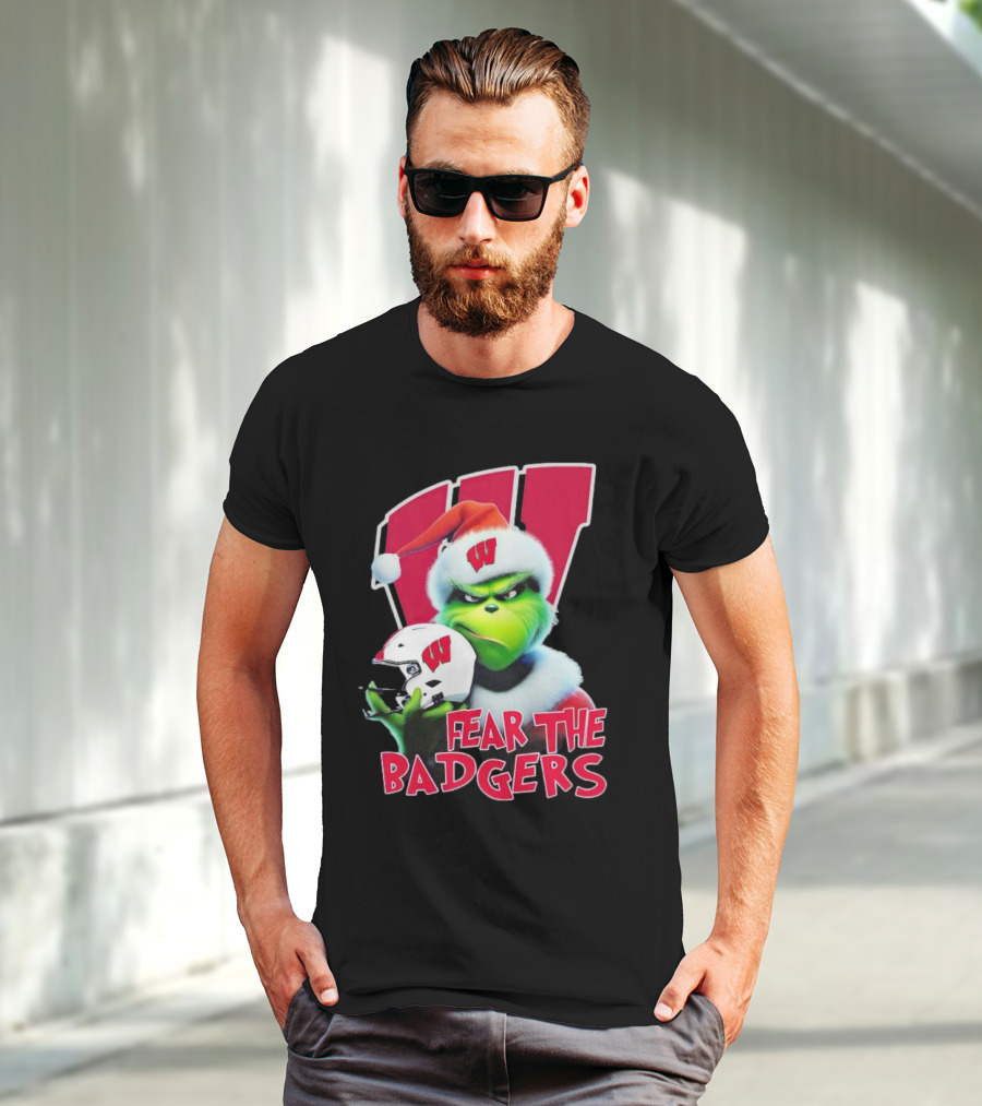 Grinch Fear The Badgers Wisconsin Christmas Football T-Shirt