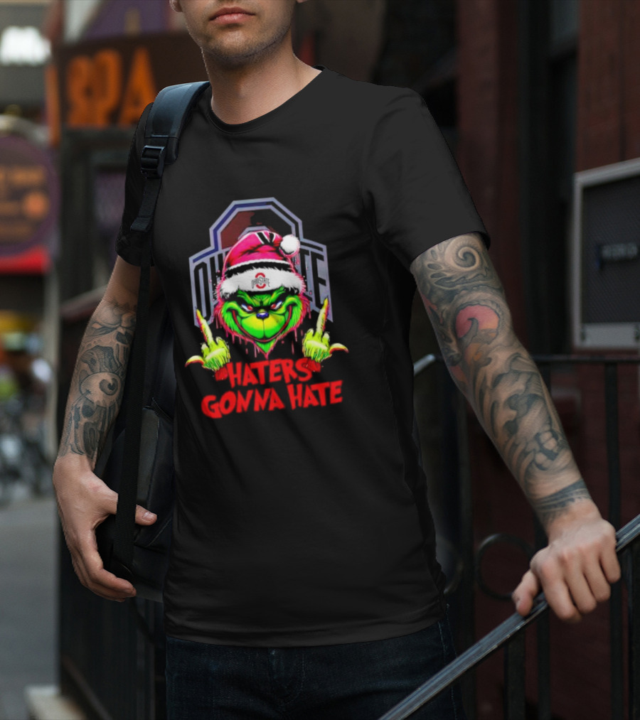 Ohio State Buckeyes Grinch Haters Gonna Hate Santa Middle Finger T-Shirt