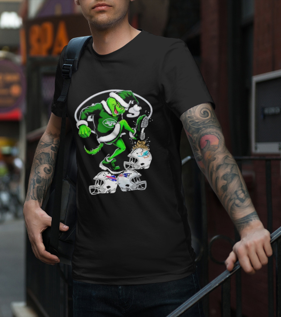 New York Jets Grinch Santa Stomping NFL Helmets Funny Christmas T-Shirt