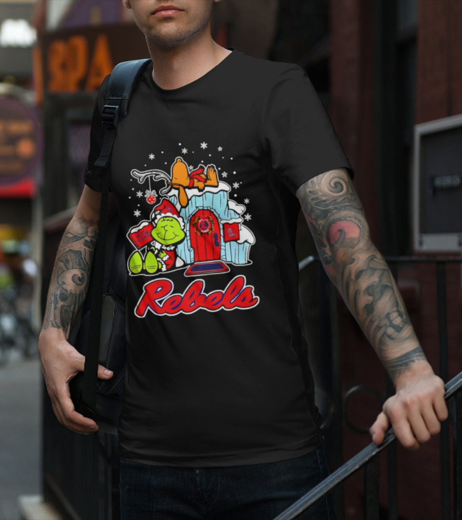 Peanuts Ole Miss Rebels Grinch Snoopy Merry Christmas T-Shirt