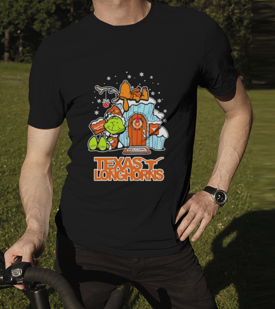 Peanuts Texas Longhorns Grinch Snoopy Merry Xmas Welcome T-Shirt