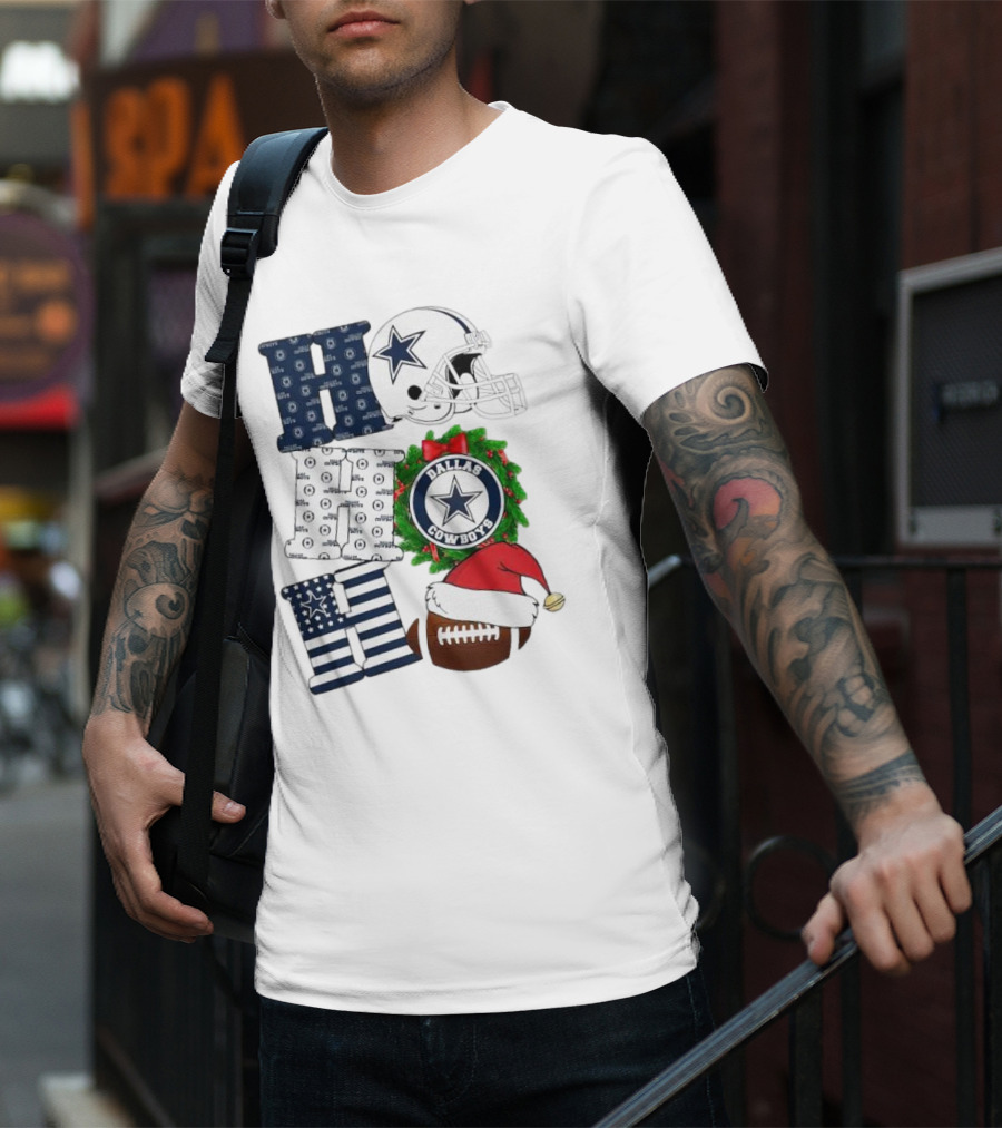 Dallas Cowboys Helmet Wreath Football Christmas Ho Ho Ho Merry Christmas T-Shirt