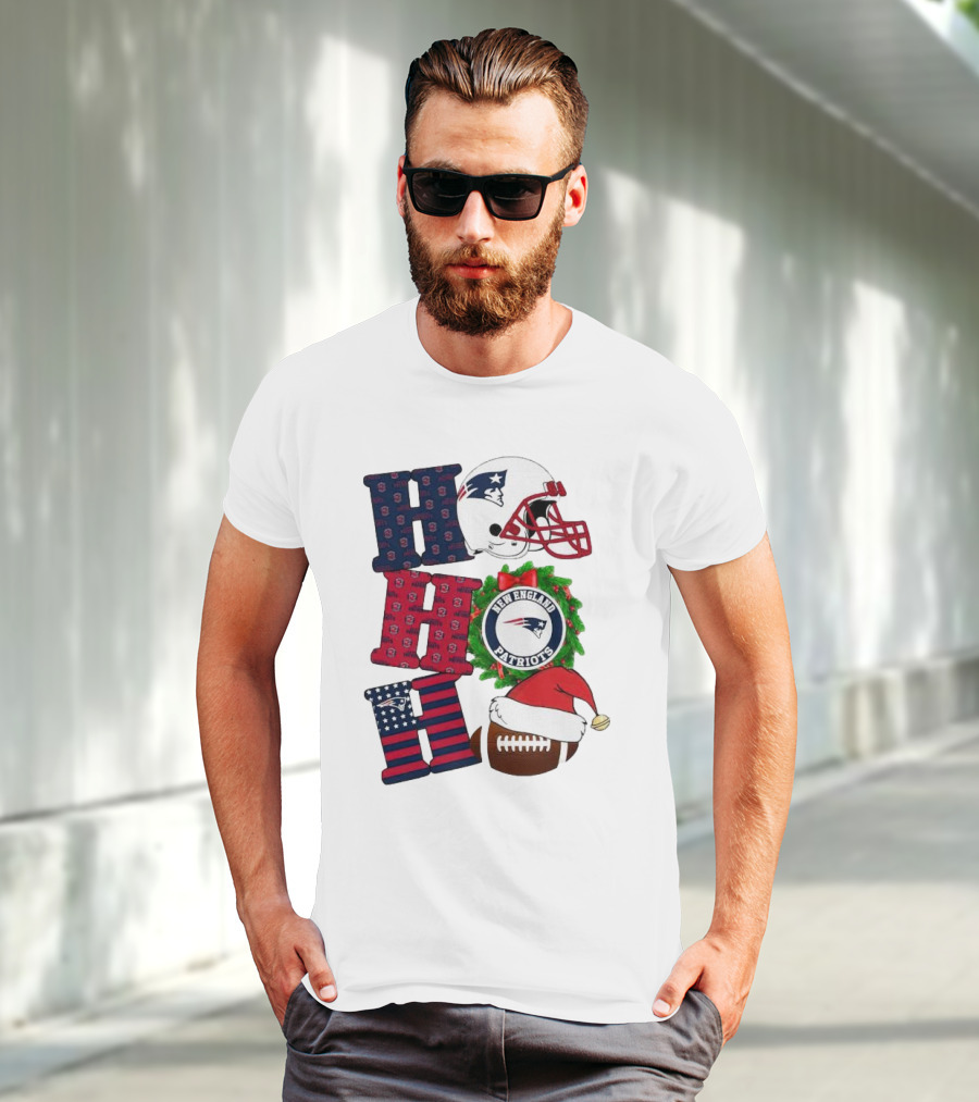 New England Patriots Ho Ho Ho Merry Christmas Football Helmet Wreath Santa Hat Football T-Shirt