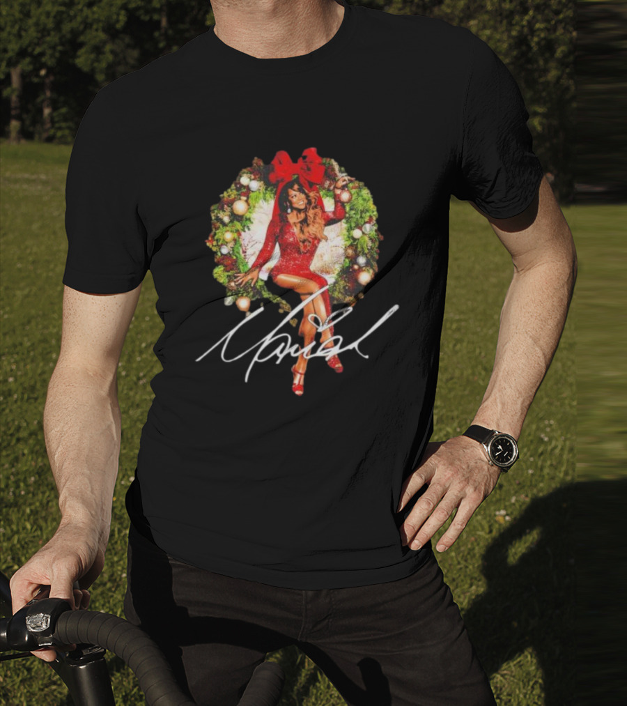 Mariah Carey Festive Holiday Wreath Bow Signature T-Shirt