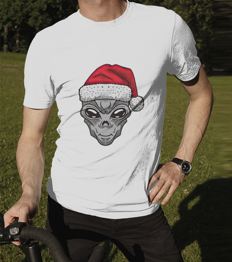 Santa Alien Christmas Hat Festive Extraterrestrial T-Shirt