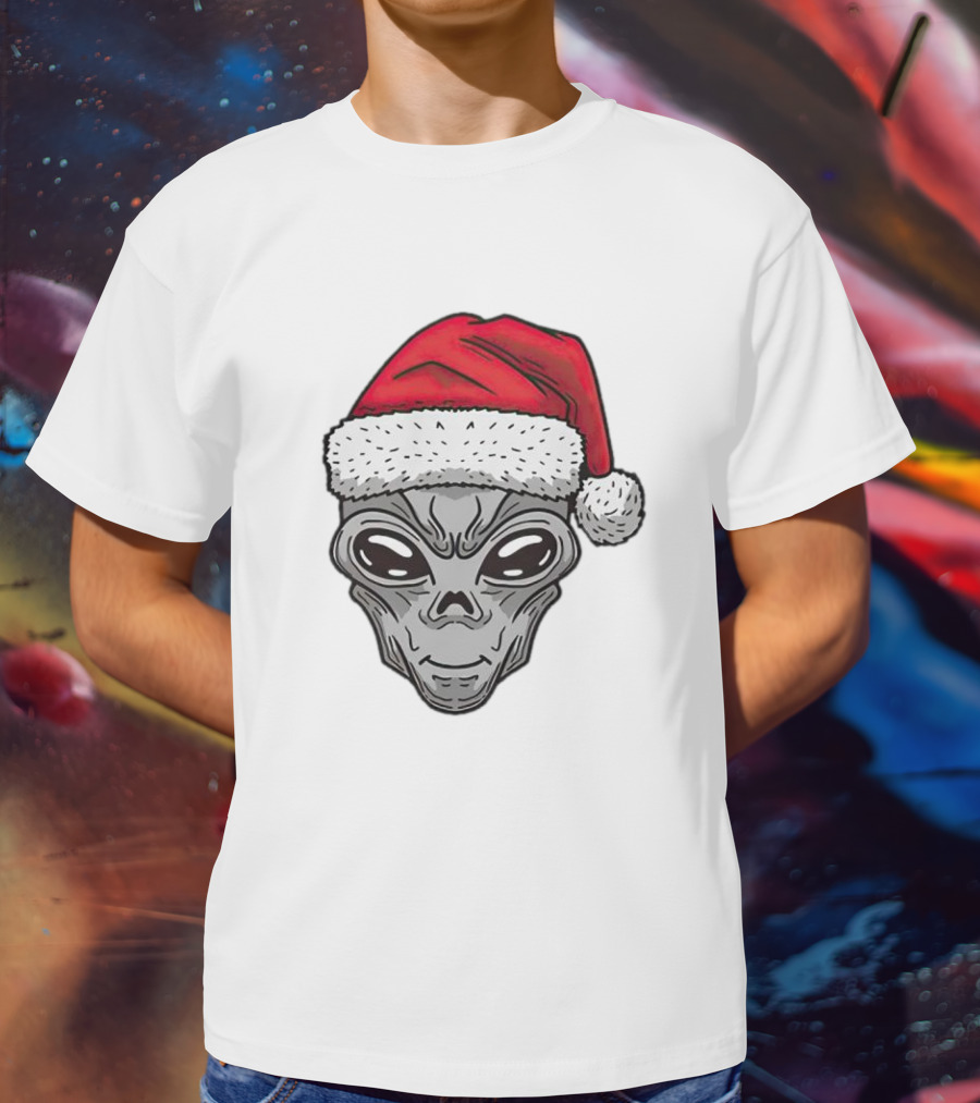 Santa Alien Christmas Hat Festive Extraterrestrial T-Shirt
