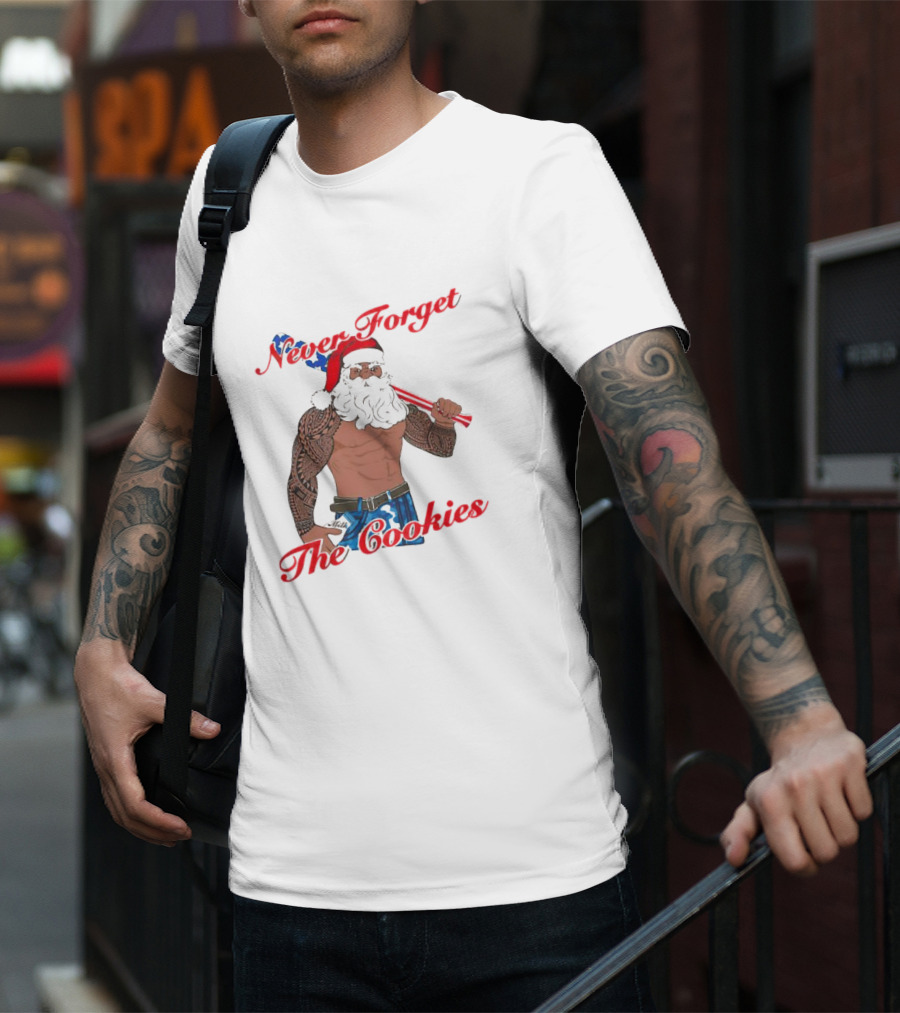 Tattoo Santa Never Forget The Cookies Christmas Holiday T-Shirt