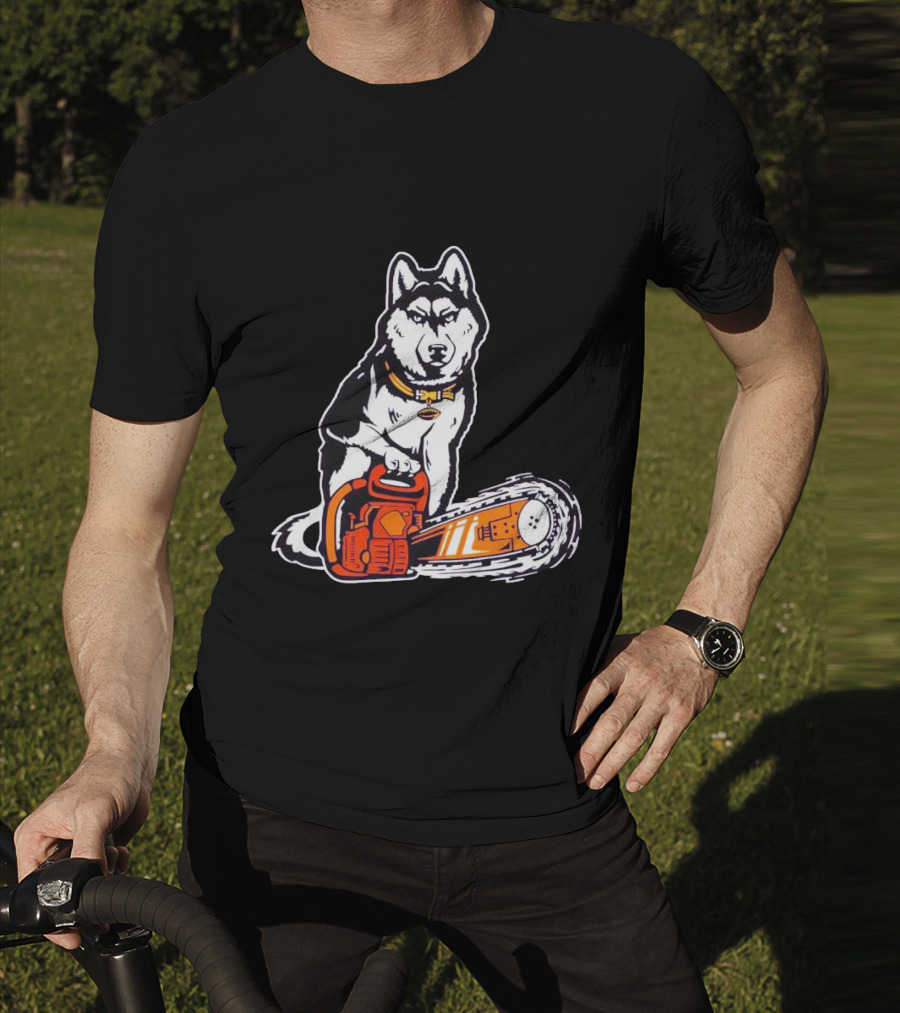 Washington Huskies Beaver Buster Chainsaw Dog T-Shirt