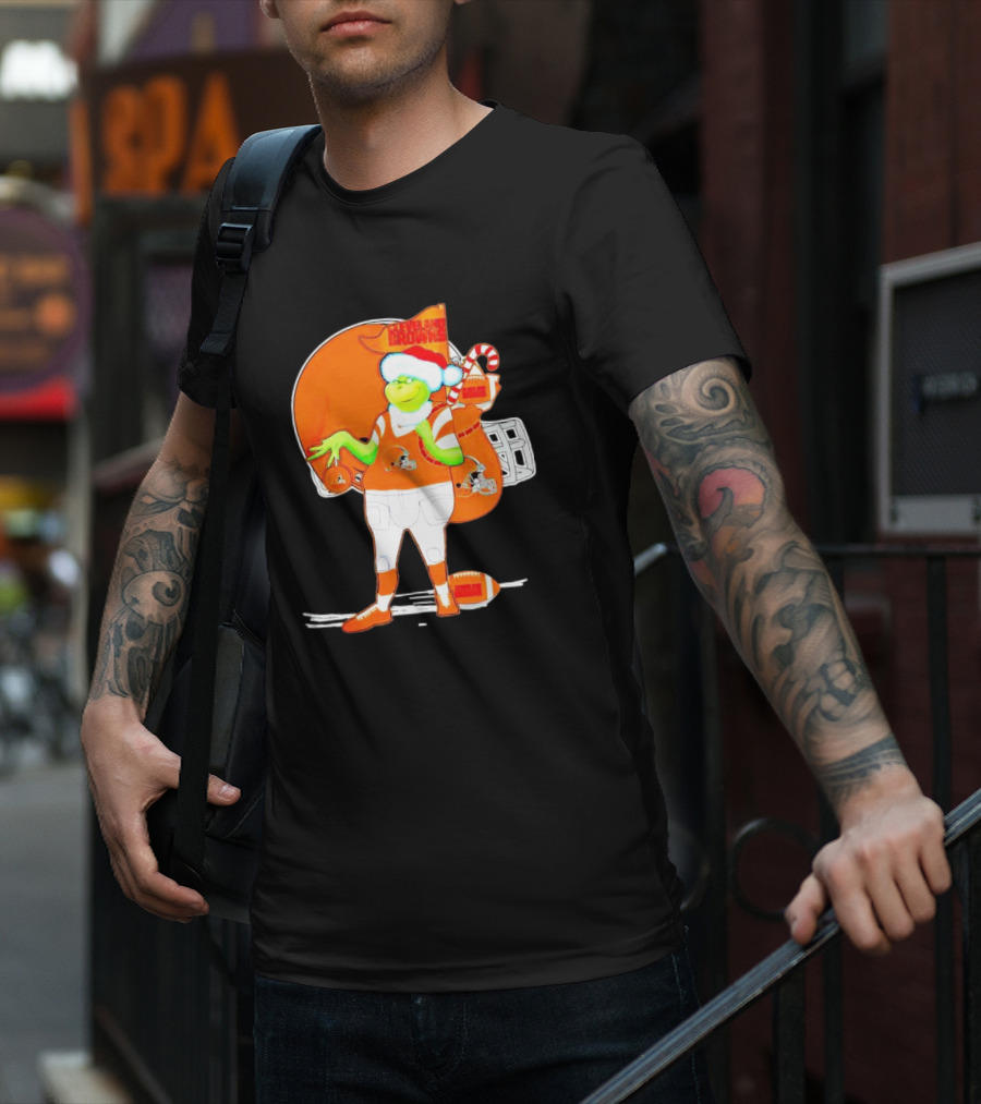 Cleveland Browns Christmas Santa Grinch Football T-Shirt