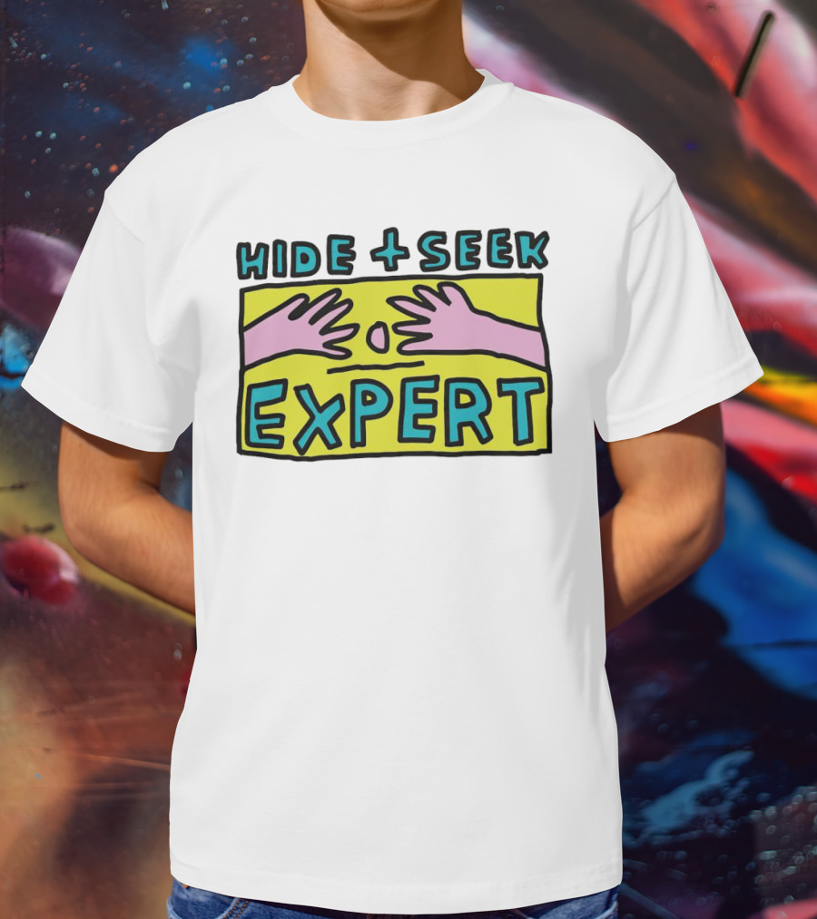 HIDE + SEEK EXPERT HAND T-Shirt
