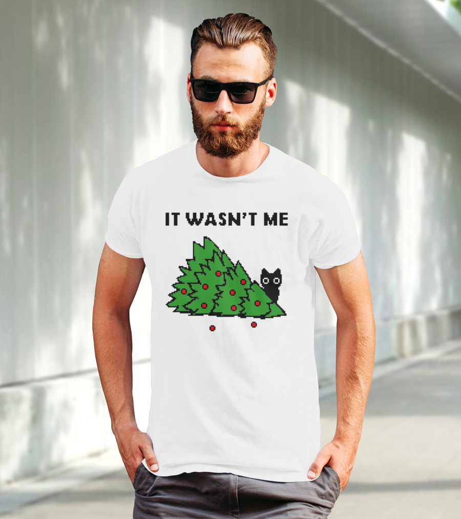 Cat Hiding Behind Christmas Tree It Wasn't Me T-Shirt