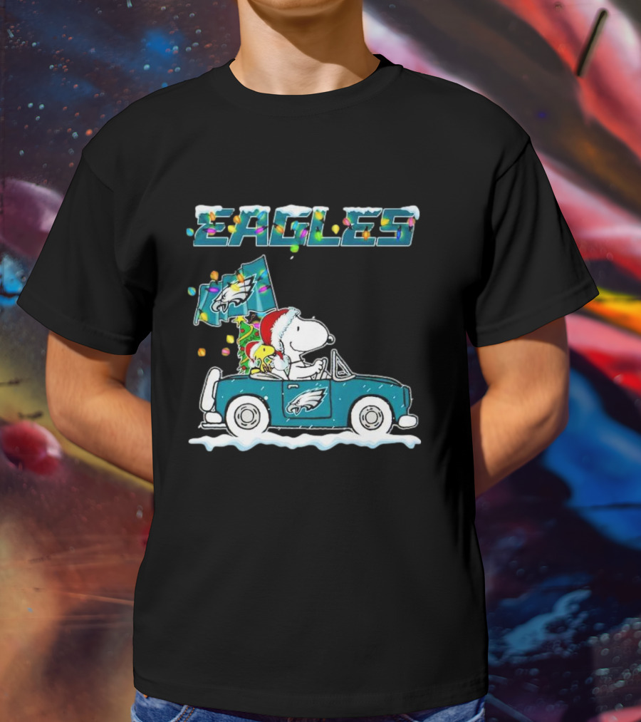 Eagles Snoopy Woodstock Christmas Driving Philadelphia Car T-Shirt