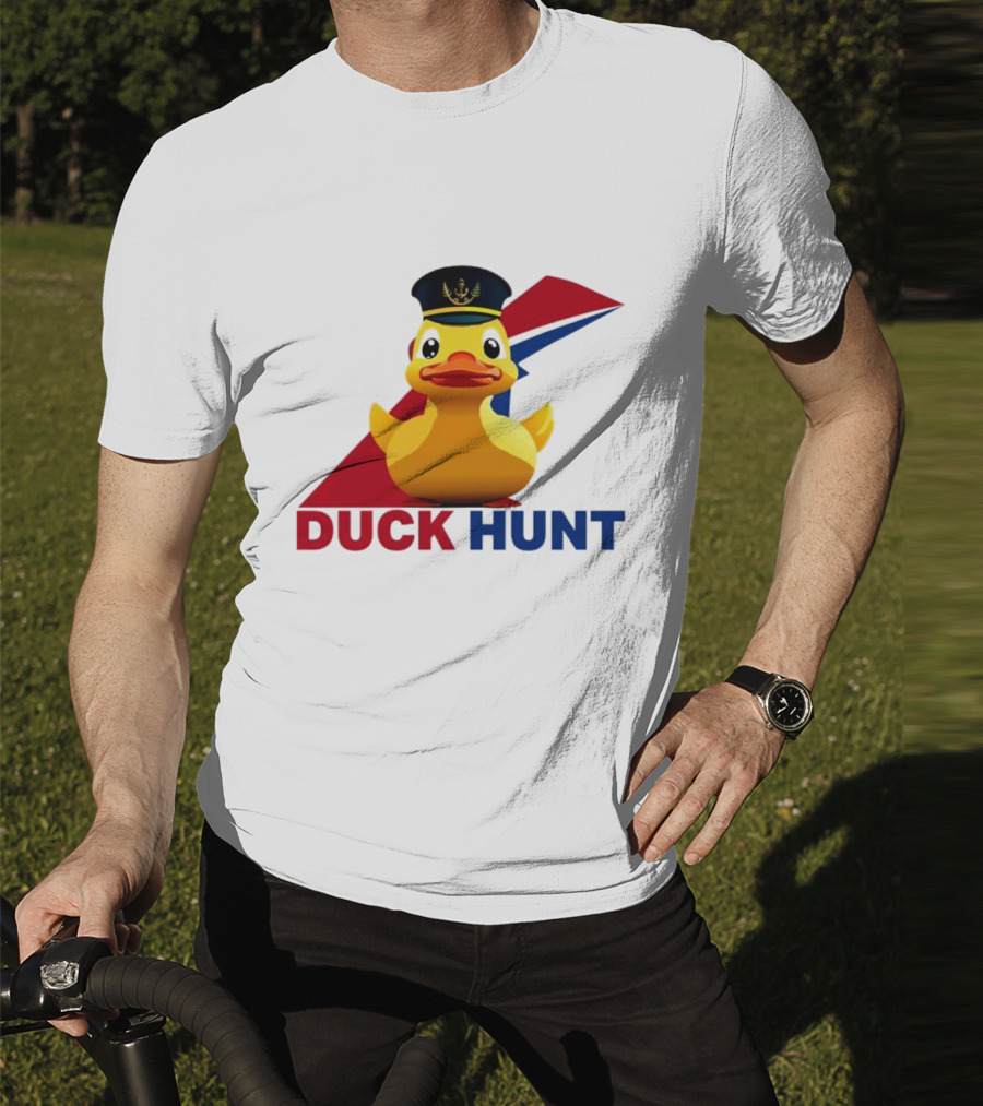 Cruising Duck Hunt Captain Rubber Duck Navy T-Shirt