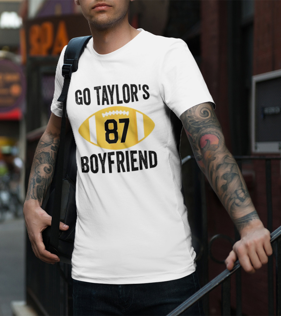 Go Taylor's Boyfriend 87 Football Game Day T-Shirt