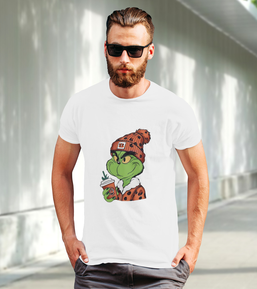 Grinch Boujee Cincinnati Bengals Football Fan Holiday T-Shirt