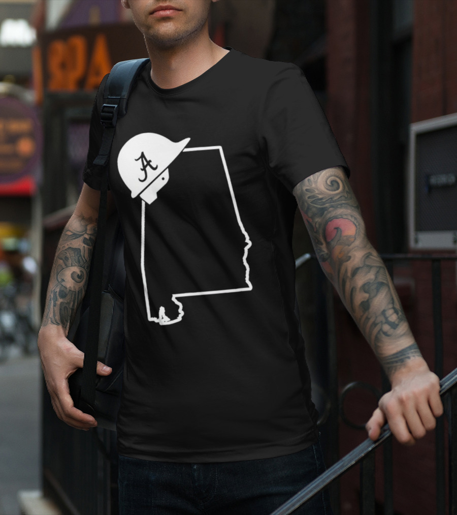 Alabama State Outline With A Logo Helmet Design New T-Shirt