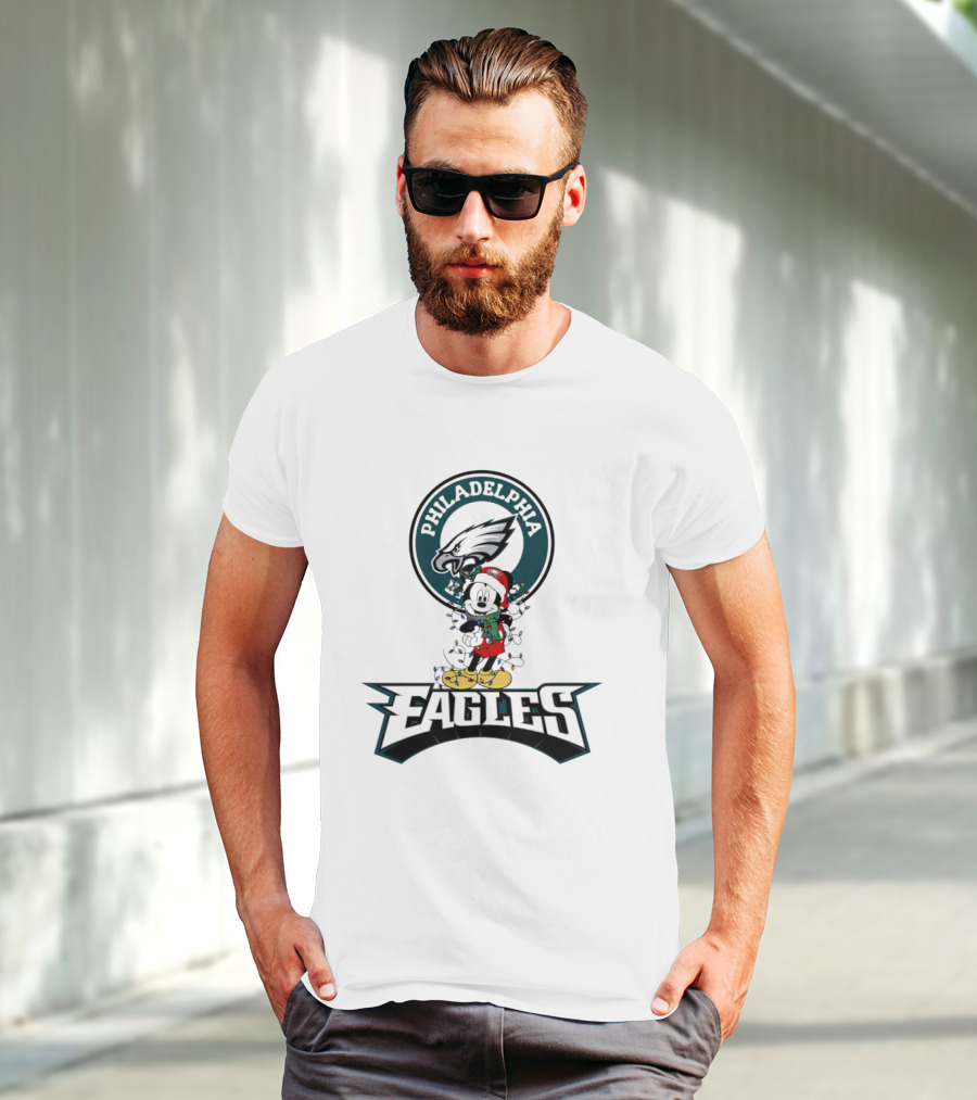 Mickey Mouse Philadelphia Eagles Christmas Lights Holiday Spirit T-Shirt