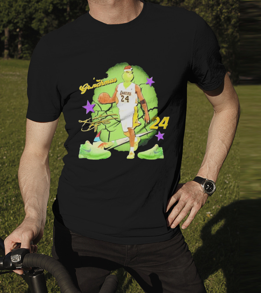 Lakers 24 Grinchmas Kobe Bryant Sneakers T-Shirt