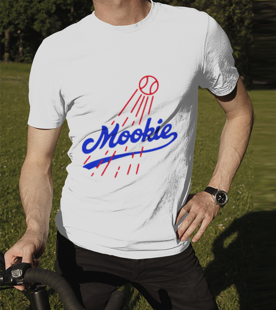 Mookie Signature Red Baseball Design Los Angeles Dodgers T-Shirt