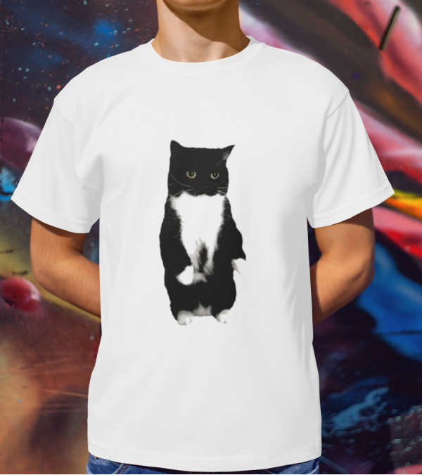 Cat Unico Uniuni Black And White Standing Cat T-Shirt