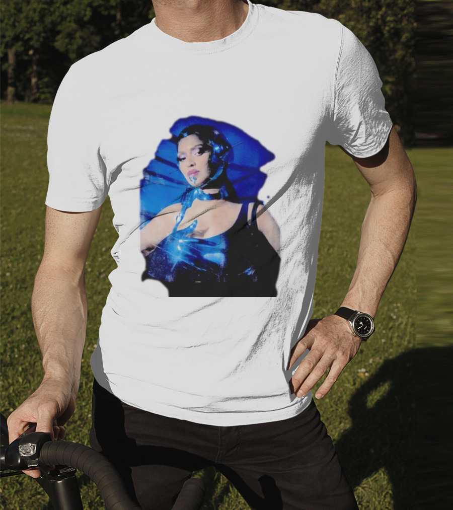 Robo Beyonce Futuristic Cyborg Aesthetic T-Shirt