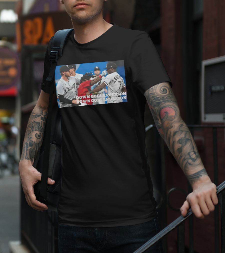 Ramírez Down Goes Anderson Chicago Baseball Confrontation T-Shirt