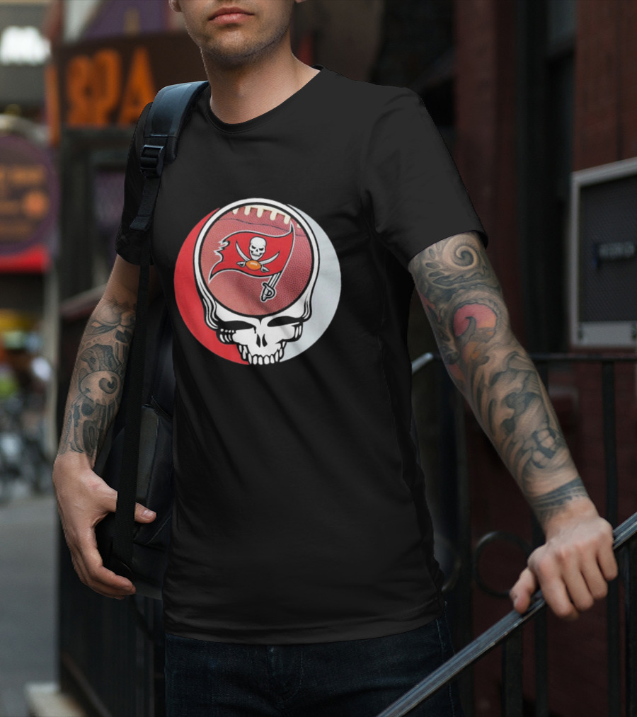 Tampa Bay Buccaneers Grateful Dead Skull Logo Custom T-Shirt