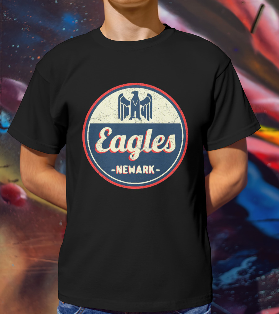 Eagles Newark Negro League Baseball Logo Retro Circle Badge T-Shirt