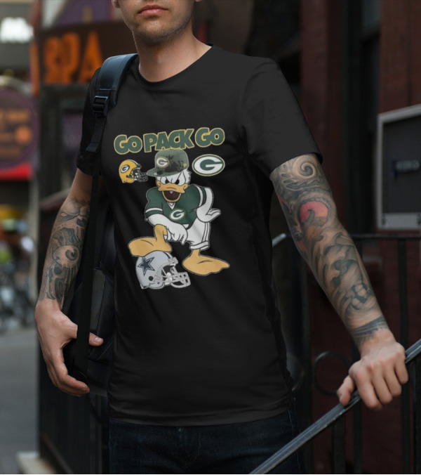 Go Pack Go Donald Duck Green Bay Packers Defeats Dallas Cowboys Helmet T-Shirt