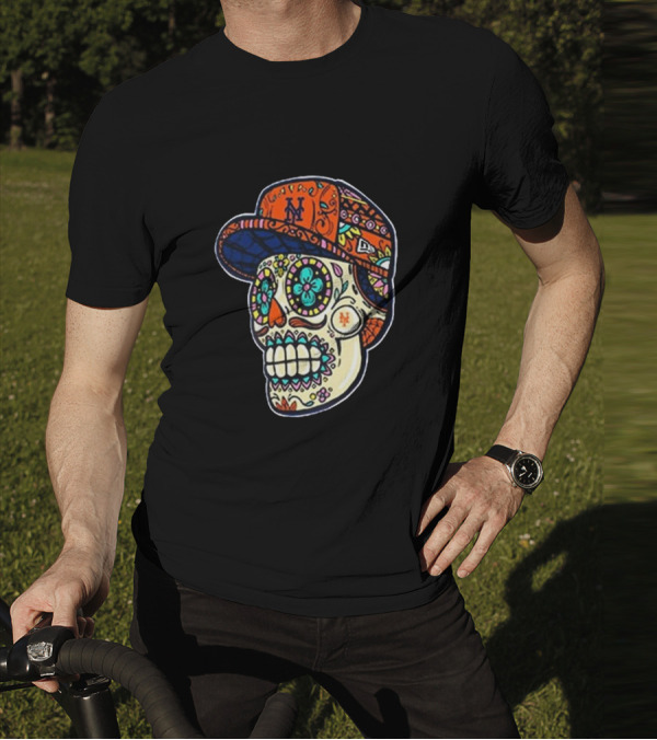New York Mets New Era Black Sugar Skull Cap T-Shirt