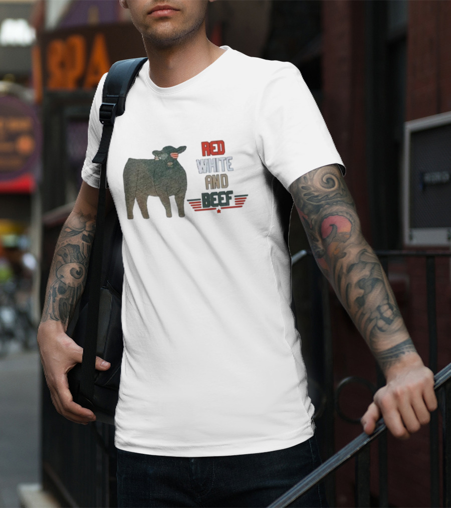 Red White And Beef American Cattle With Patriotic Sunglasses T-Shirt