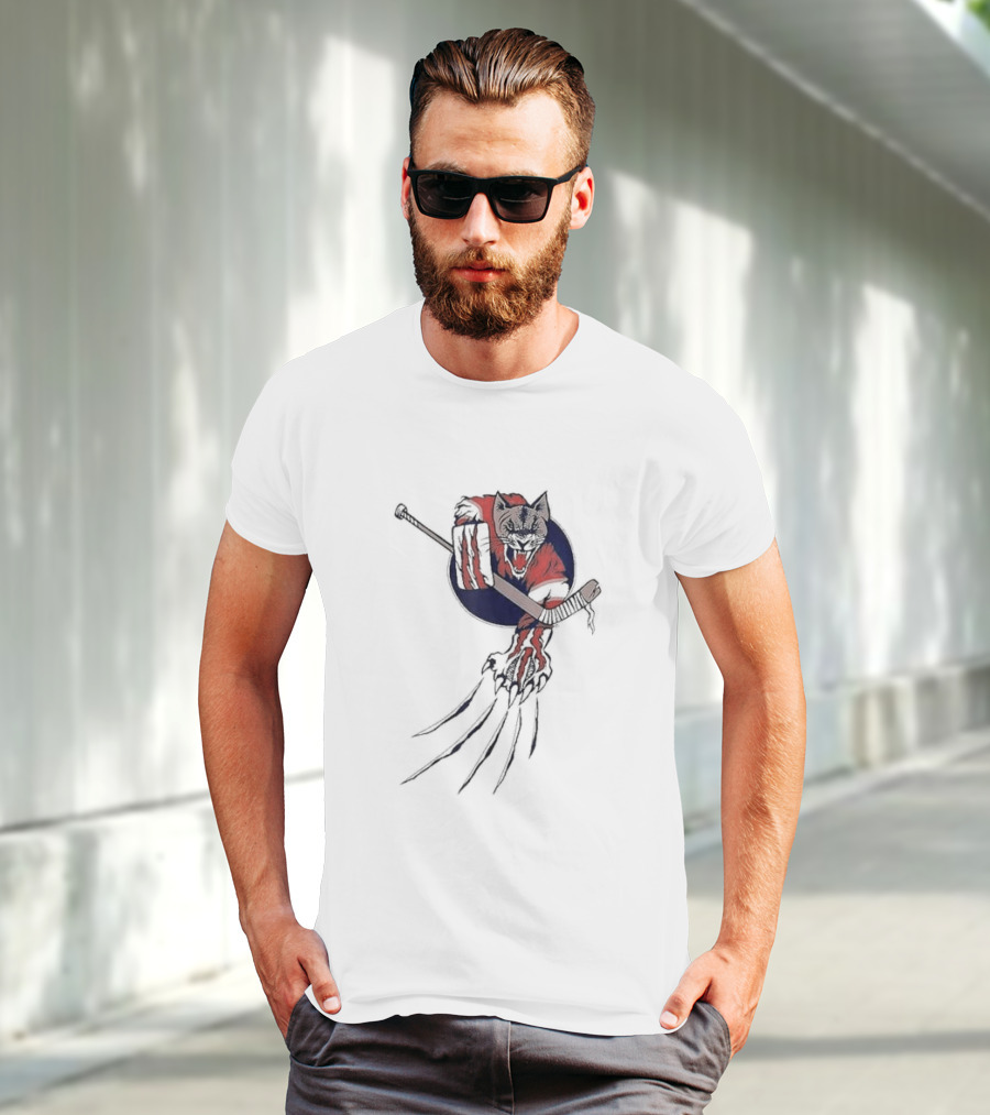Player Goalie Beast Ice Panther Cat Cougar Hockey Claws T-Shirt