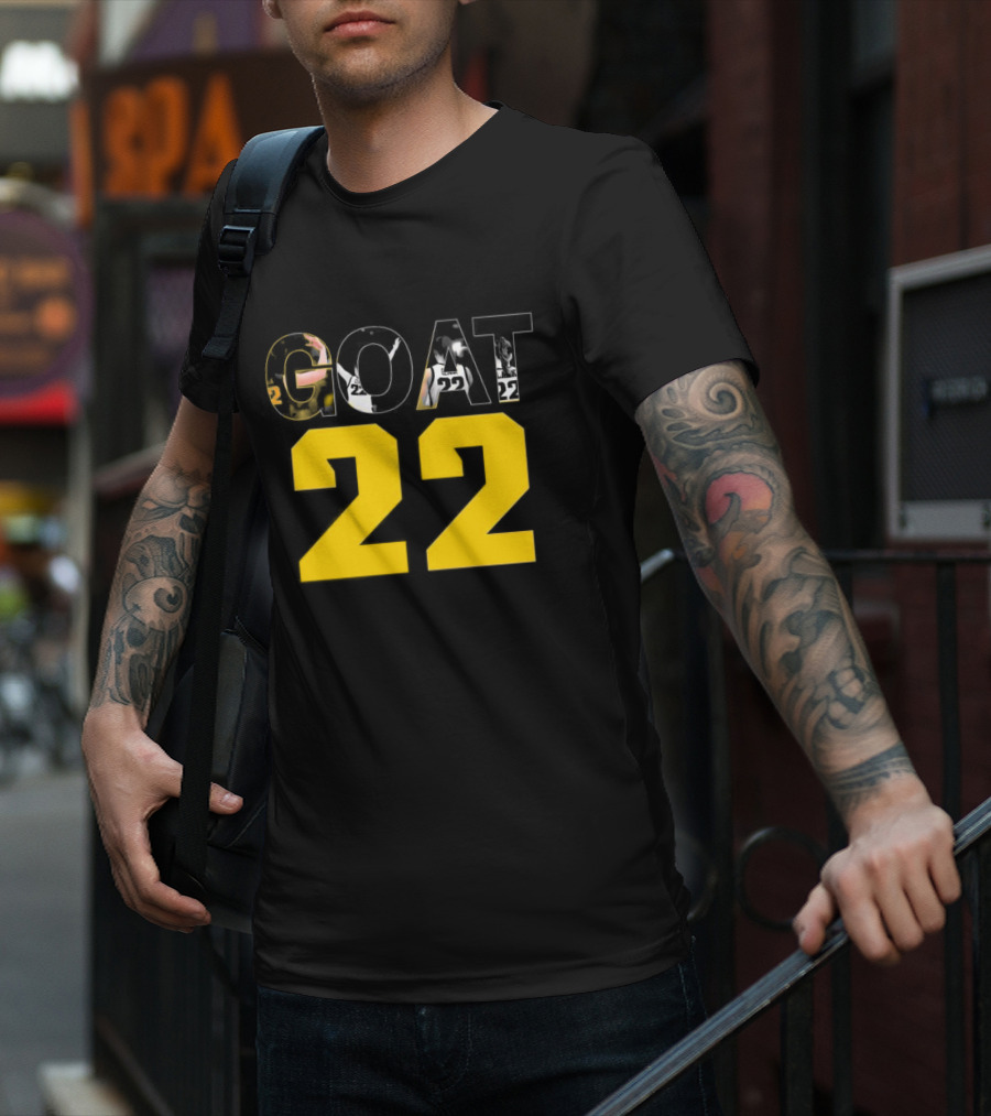 GOAT 22 Caitlin Clark Iowa Hawkeyes Basketball Player Iconic Number T-Shirt