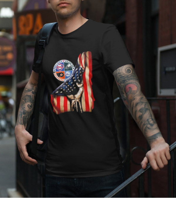 Philadelphia Phillies Eagles Flyers 76ers Hand Pulling American Flag T-Shirt